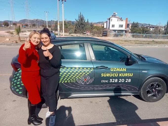 Fethiye B sınıfı ehliyet kursu ve araba ehliyeti manuel otomatik eğitim